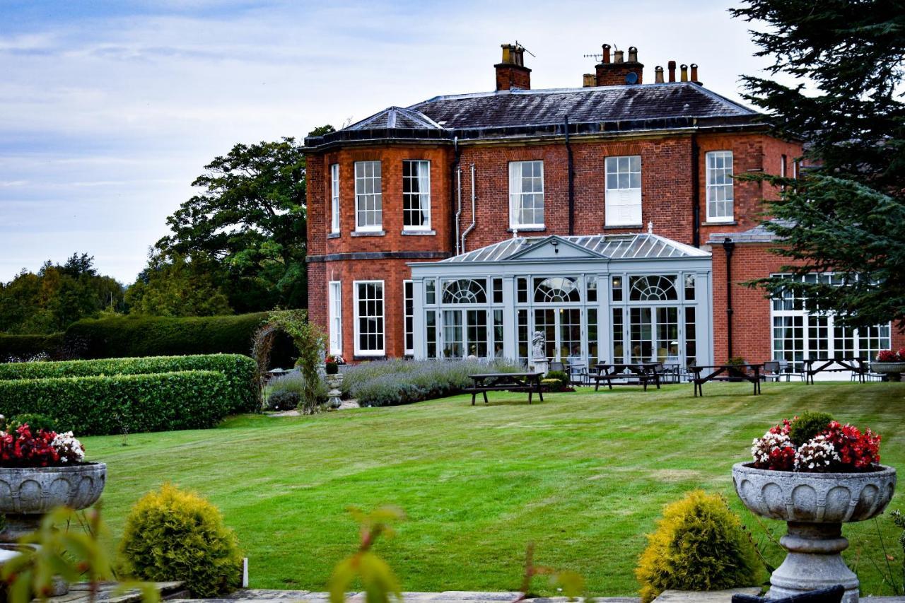 فندق دوفكليف هول هوتل Burton-upon-Trent المظهر الخارجي الصورة