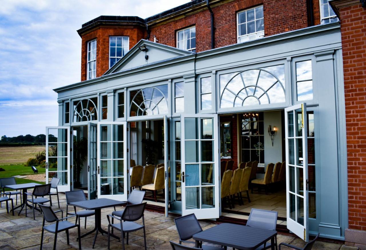 فندق دوفكليف هول هوتل Burton-upon-Trent المظهر الخارجي الصورة