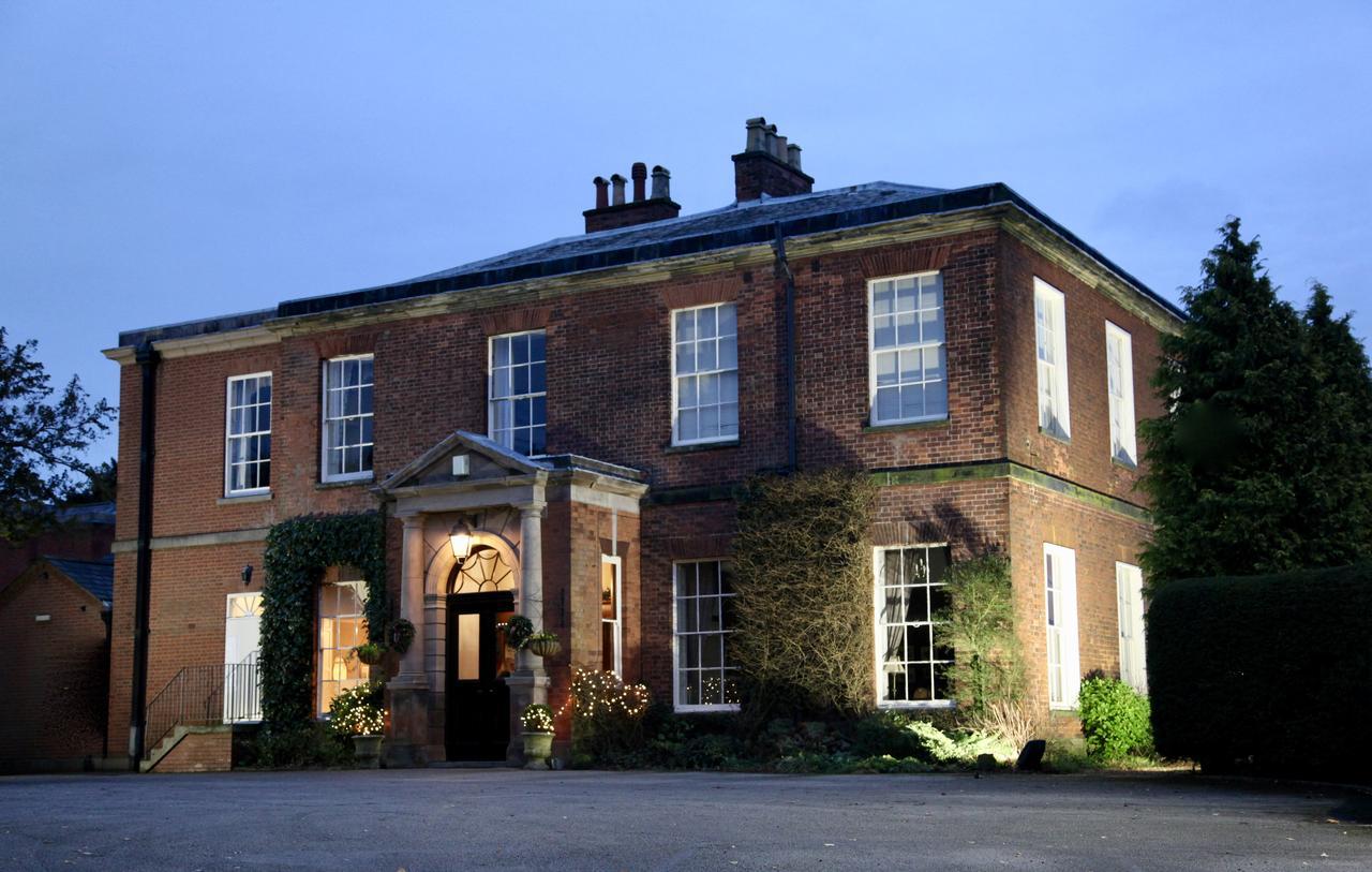 فندق دوفكليف هول هوتل Burton-upon-Trent المظهر الخارجي الصورة