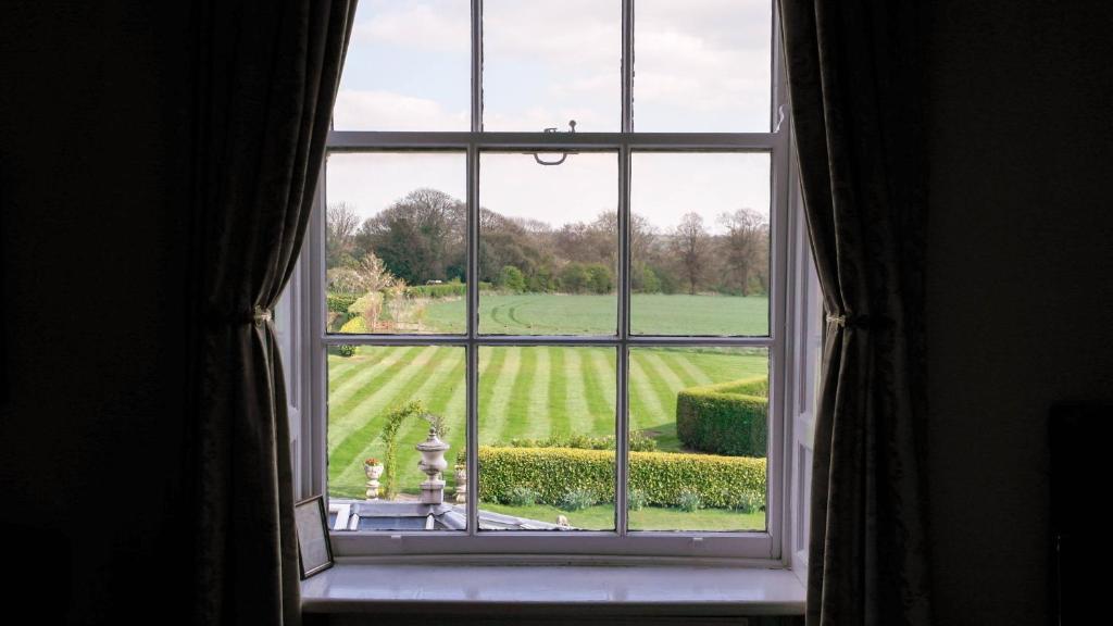 فندق دوفكليف هول هوتل Burton-upon-Trent الغرفة الصورة